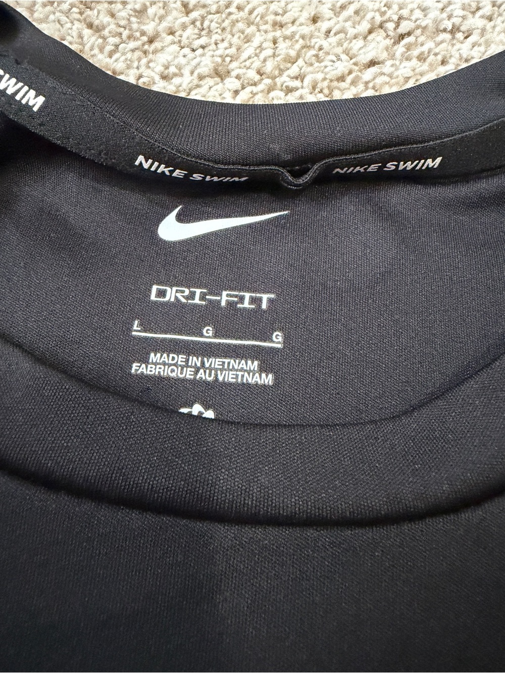 Nike Men’s Black Dri-FIT Swim T - Picture 3 of 4